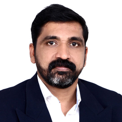 Pastor. Suni Iykad